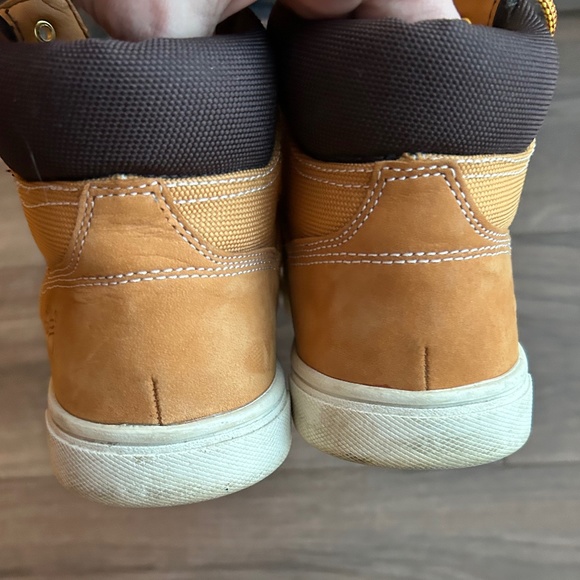 Timberland Grayson Tan Leather Ankle Boots | 7 - Picture 8 of 12